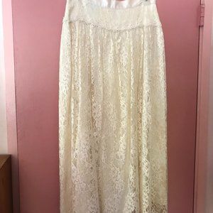Long Skirt Ivory Lace Jessica McClintock